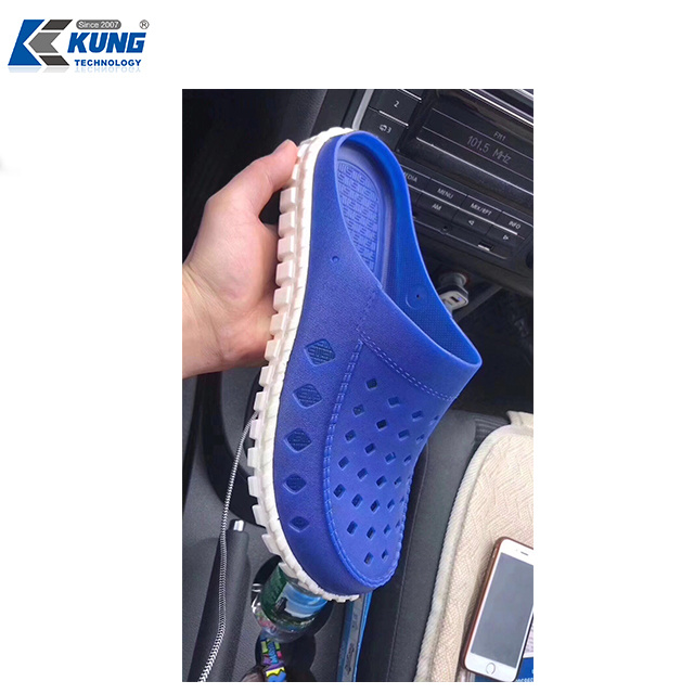 Practical Slipper TPR Sole Making Machine , Rotary PVC Air Blowing Injection Machine 3